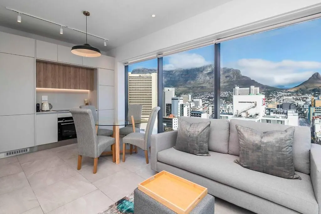 Stunning One Bed At The Rubik Daire Cape Town